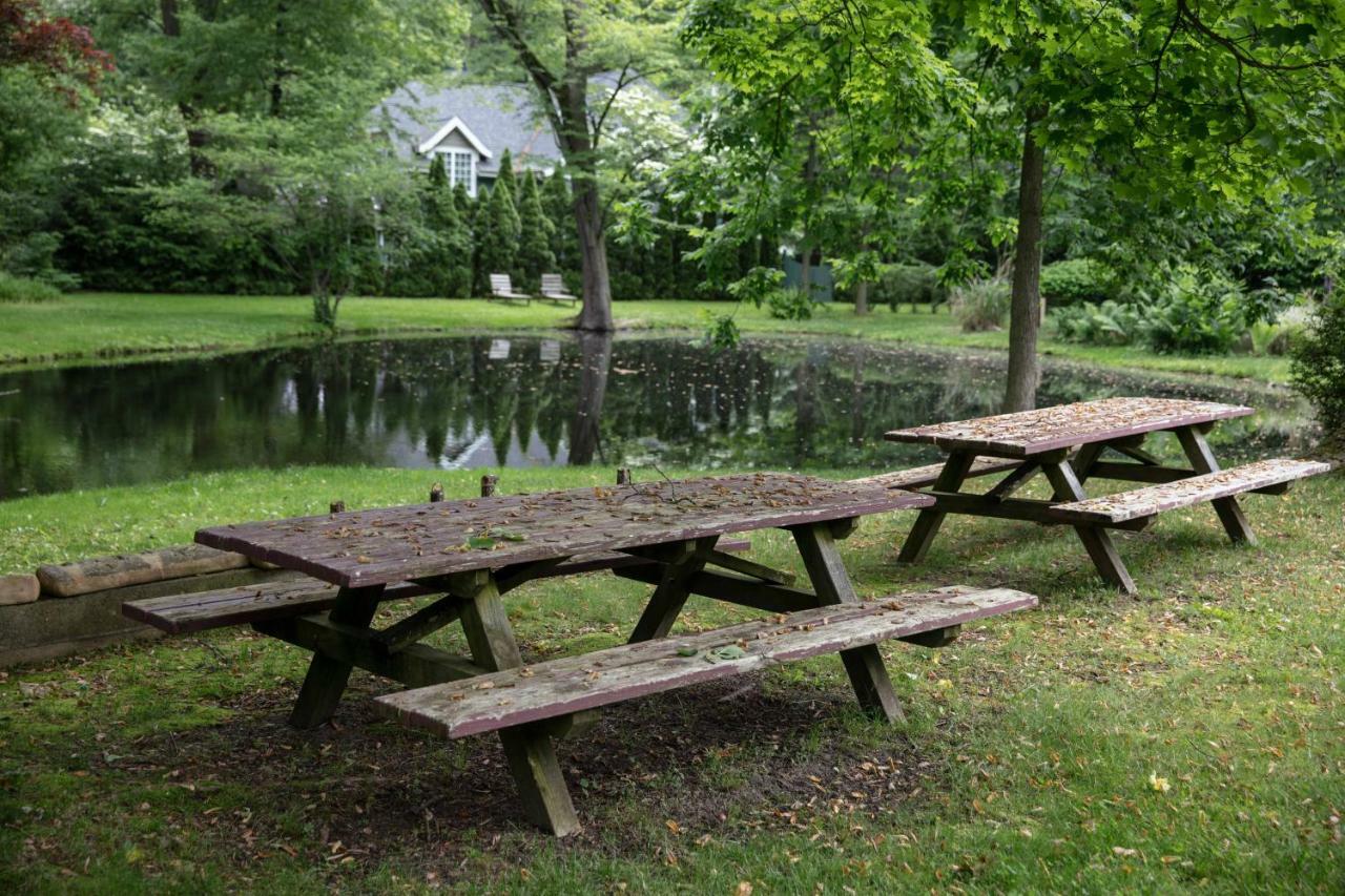Lakeside Inn Eksteriør billede